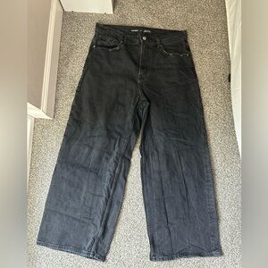 Women’s Baggy Black Jeans